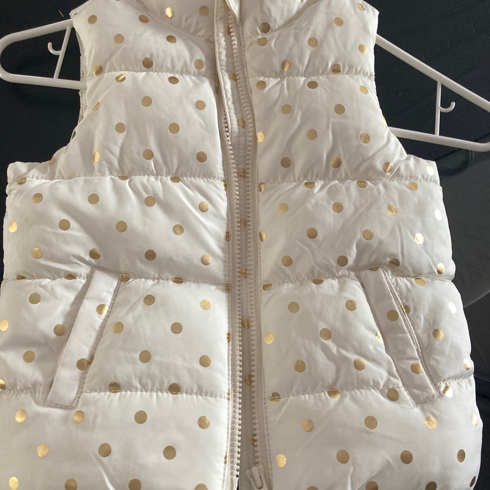 Toddler puffer vest- never worn